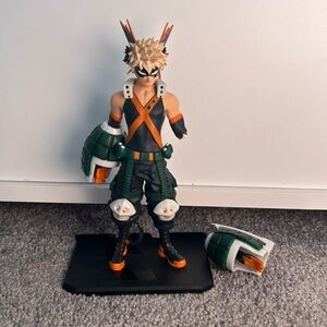 Bakugo figure